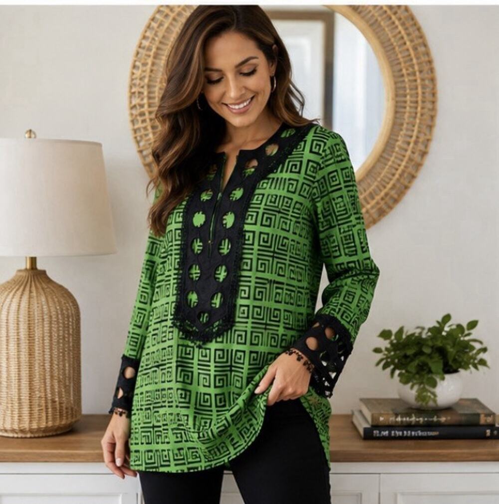 TORY BURCH 100% Cotton Tunic Blouse Top sz 6 Green And Black Geometric VNeck LS